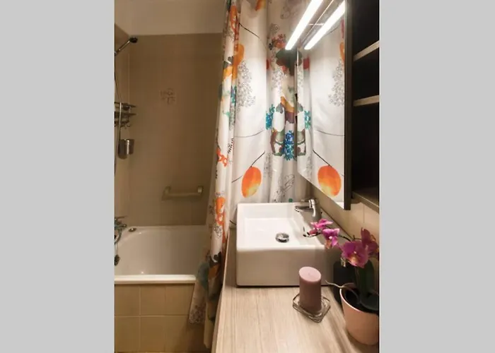 Daire Summer Home: Sun And In A Prime Location